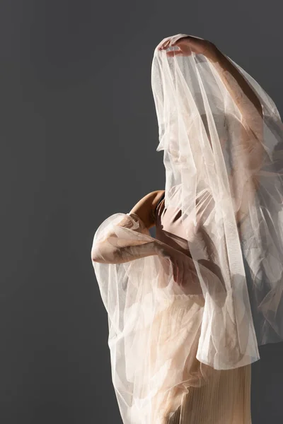 Jonge Ballerina Dansend Met Witte Doek Geïsoleerd Grijs — Stockfoto