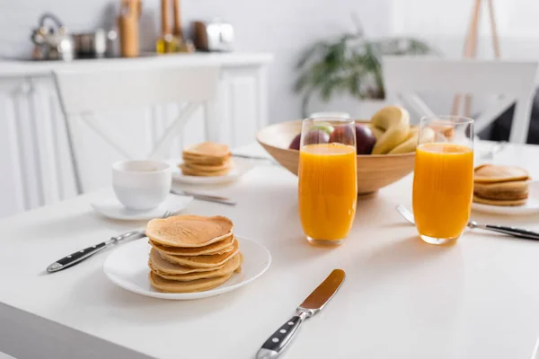 Delicious Pancakes Fresh Orange Juice White Kitchen Table — Stock Photo, Image
