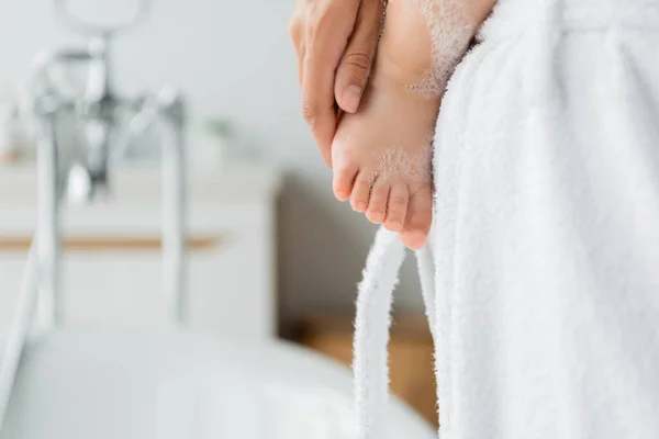 Cropped View Mother Holding Toddler Son Bathroom — Stock Photo, Image