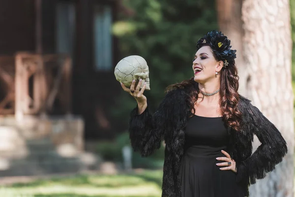 Cheerful Woman Vampire Halloween Costume Standing Hand Hip Looking Scary — Stock Photo, Image