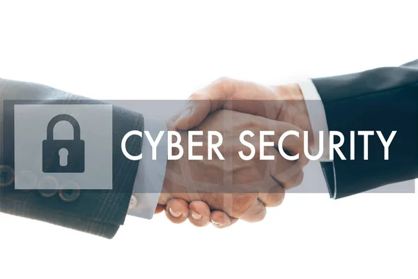 Ausgeschnittene Ansicht von Geschäftspartnern beim Händeschütteln und Cyber-Sicherheit Illustration isoliert auf Weiß — Stockfoto