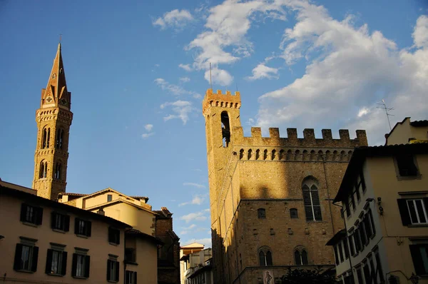 Небо Церква Вежа Барджелло Флоренції Фіренце — стокове фото