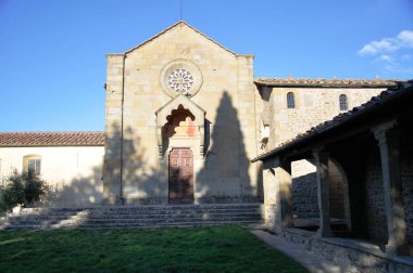 San Francesco manastırı cephesi (convento di)