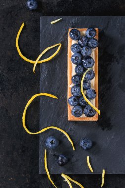 Yaban mersini ile tartı