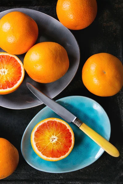 Кровавый апельсин — стоковое фото