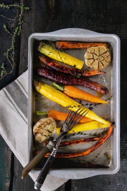 Renkli havuç pişmiş