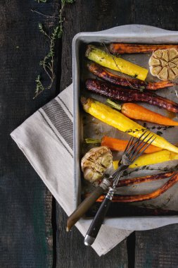 Renkli havuç pişmiş