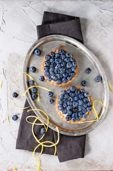 Tartlets met bosbessen — Stockfoto