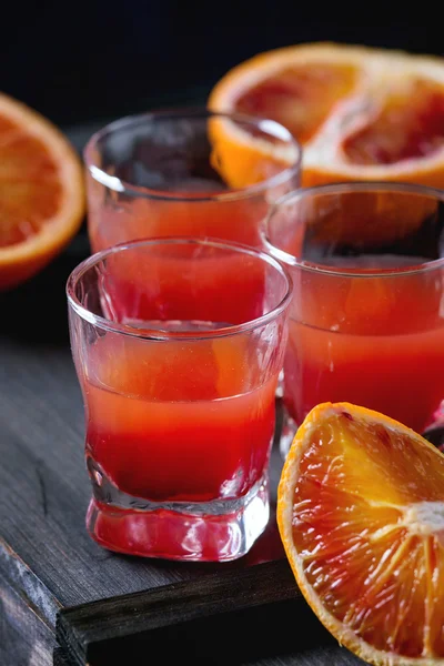 Cocktail com laranjas de sangue — Fotografia de Stock