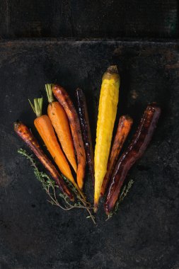 Renkli havuç pişmiş