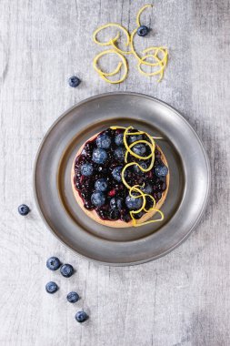 yaban mersini ile tart