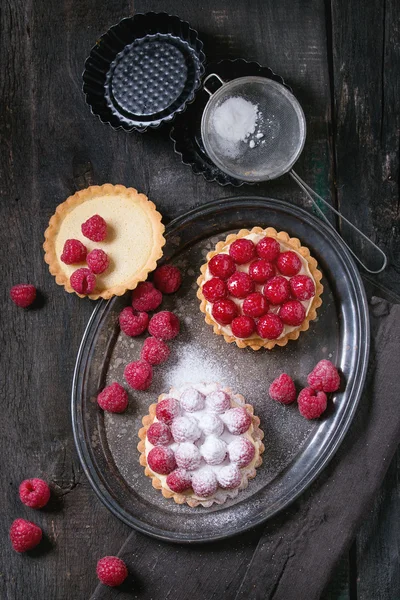 Tartlet with raspberries — Stock Photo, Image