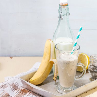 süt banana smoothie