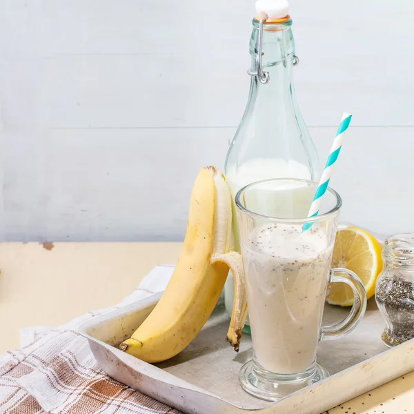 süt banana smoothie