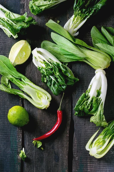 Surtido de bok choy crudo — Foto de Stock