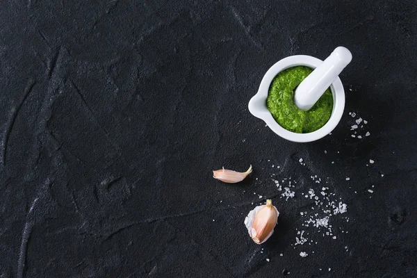 Ramson pesto sauce — Stock Photo, Image