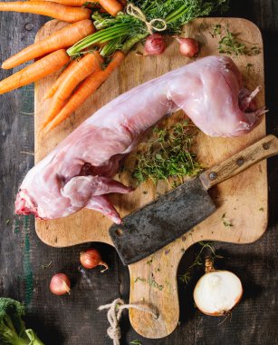 Sebzeler çiğ tavşan