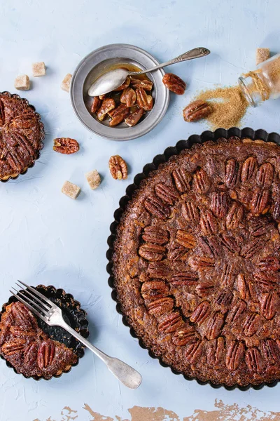 Caramel pecan pie — Stockfoto