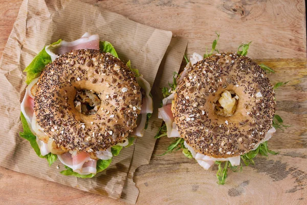 Teljes kiőrlésű bagel — Stock Fotó