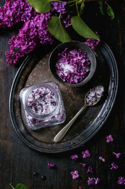 Şeker leylak çiçeği.