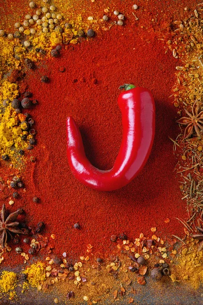 Fundo picante com pimentas — Fotografia de Stock