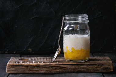 Tapyoka tatlı mango ile