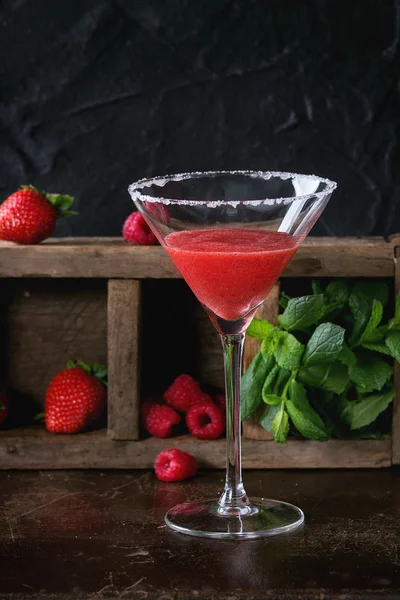 Cocktail de sobremesa de morango — Fotografia de Stock