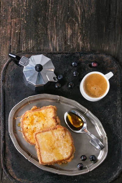 Toasts with espresso — Stock Photo, Image