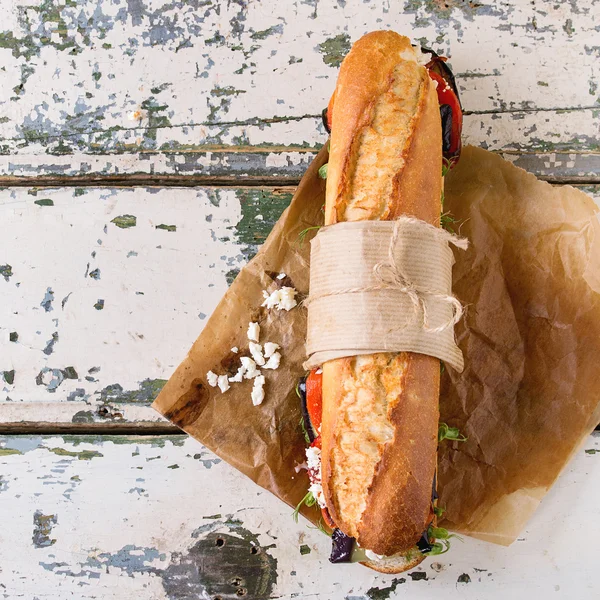 Vegetarian baguette sandwich — Stock Photo, Image