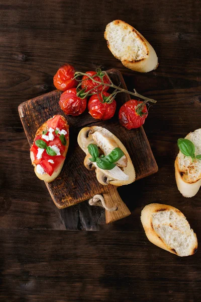 Bruschetta çeşitli — Stok fotoğraf