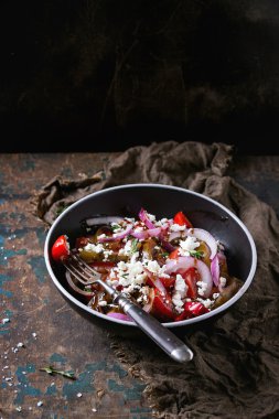 domates ve soğan salata