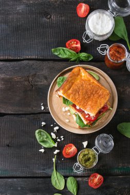 Düşük karbonhidrat ekmek sandviç