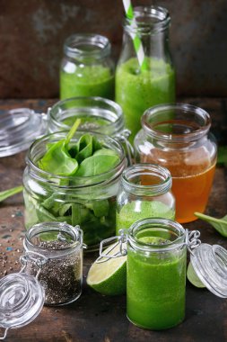 yeşil ıspanak smoothie