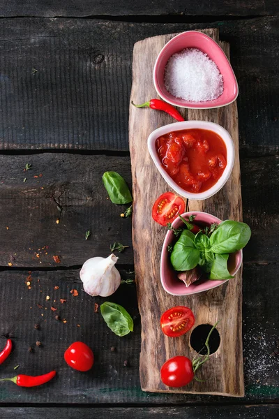 Ingredients for making ketchup — Stock Photo, Image