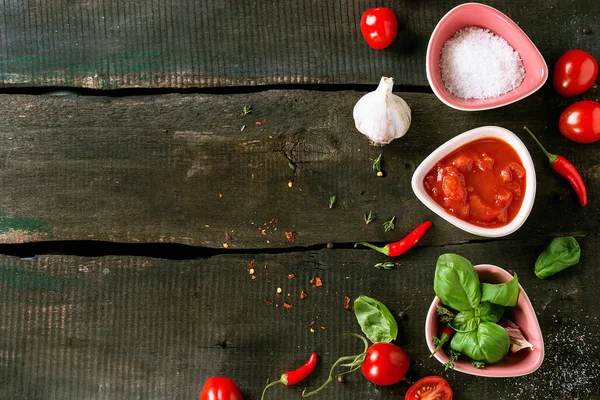 Ingredients for making ketchup — Stock Photo, Image