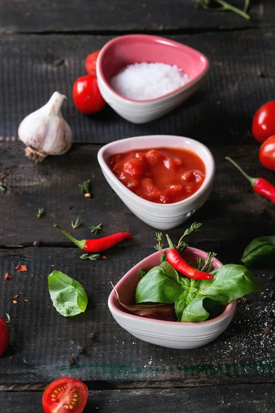 Ingredients for making ketchup — Stock Photo, Image