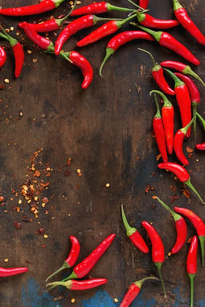 Heap av röd varm chili paprika — Stockfoto