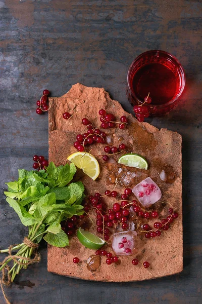 Limonada de grosella roja —  Fotos de Stock