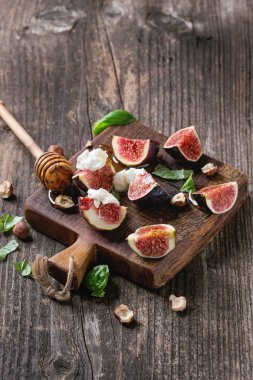 ricotta ve ballı incir