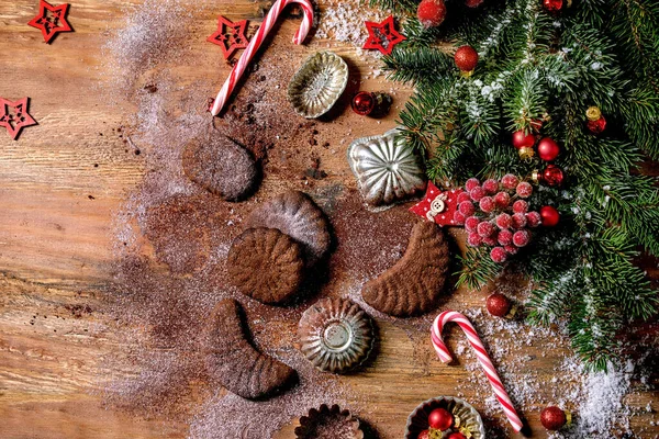 Домашнее Традиционное Рождественское Печенье Корочки Шоколадные Полумесяца Какао Глазурью Сахара — стоковое фото