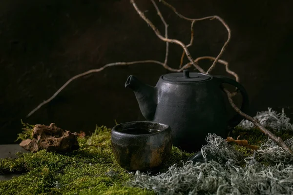 Handgefertigter Keramik Teekessel Und Wabi Sabi Tasse Heißen Grünen Tee — Stockfoto