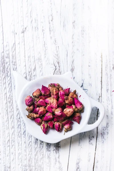 Heap of tea roses — Stock Photo, Image