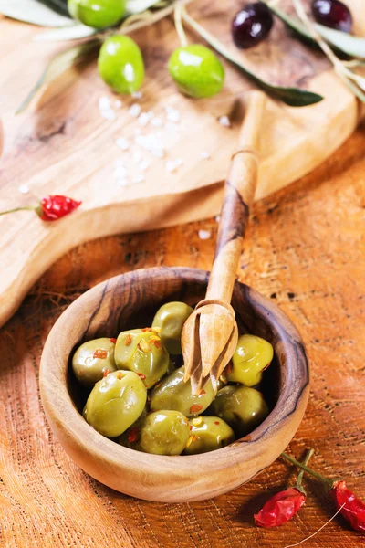 Green olives — Stock Photo, Image