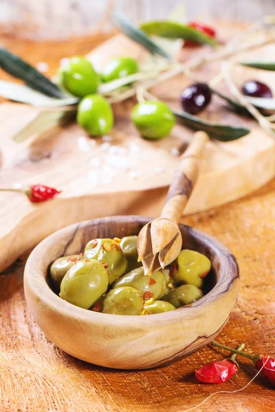 Green olives — Stock Photo, Image