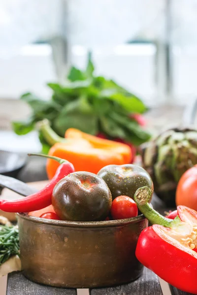 Produtos hortícolas frescos — Fotografia de Stock