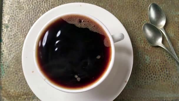 Чашка кофе замедленной съемки — стоковое видео