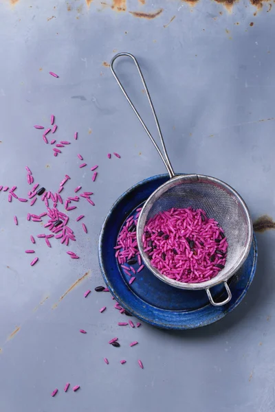 Pink and black rice — Stock Photo, Image