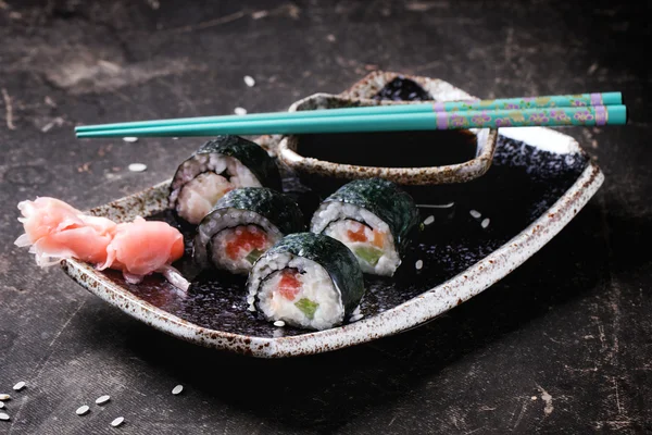 Rouleaux de sushi — Photo