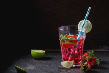 Çilekli limonata