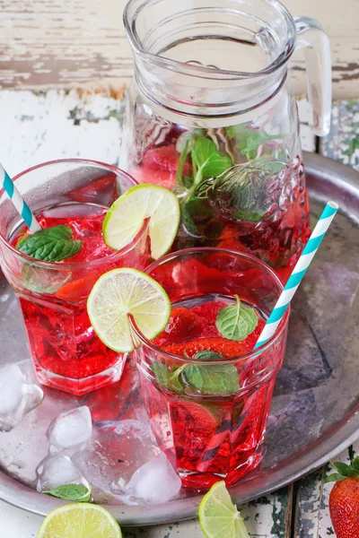 Strawberry lemonade — Stock Photo, Image